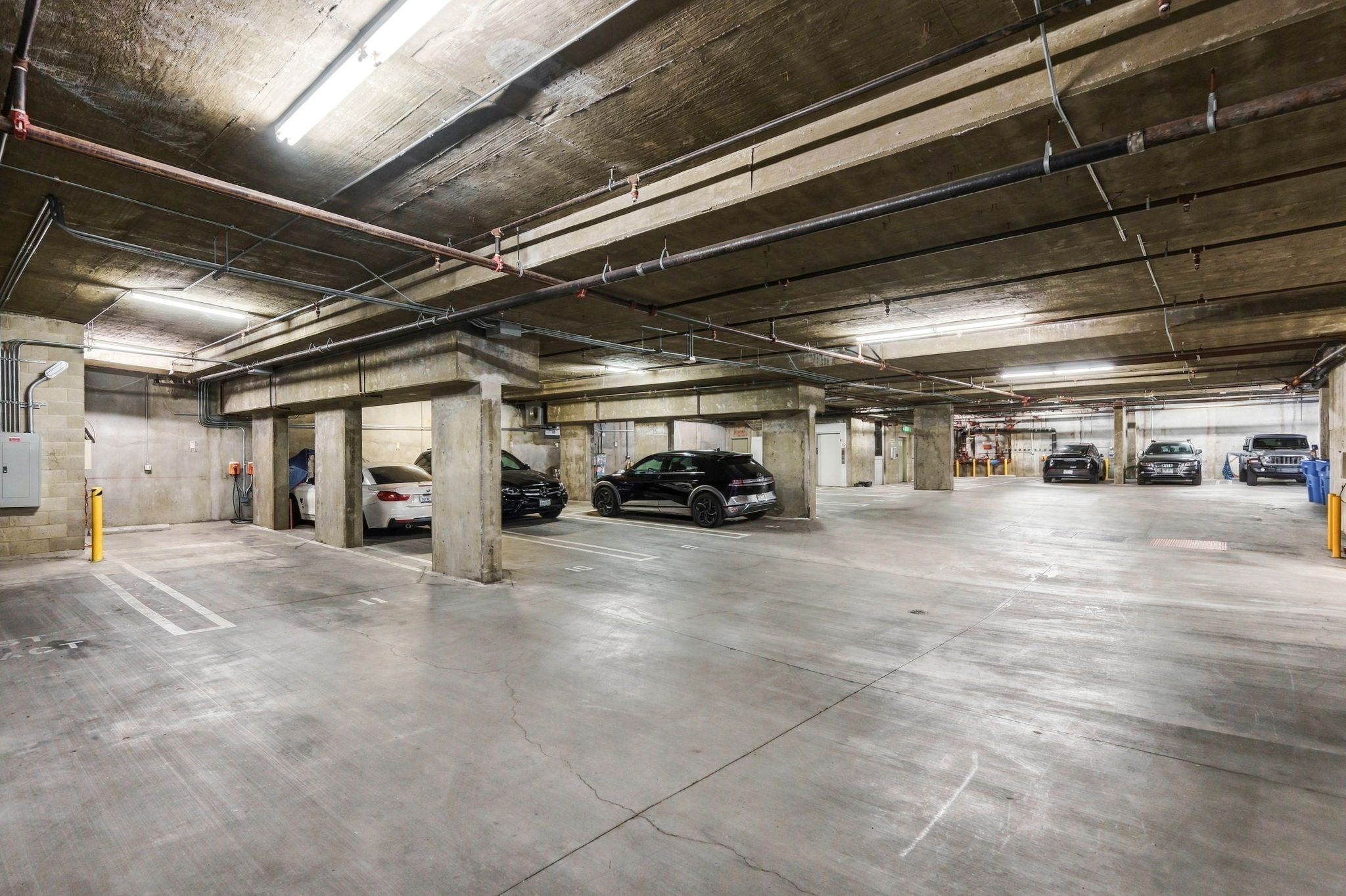  751 North Faifax Avenue - 物件實景