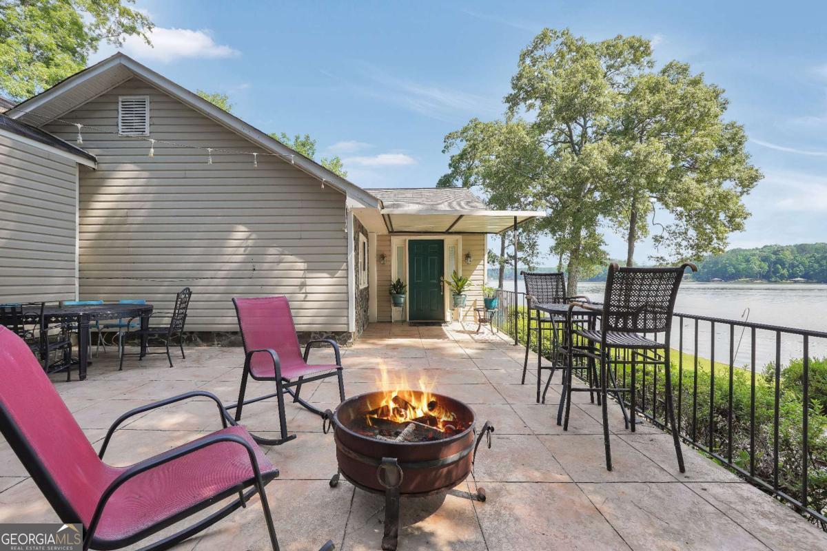 Jackson, Georgia, 30233, United States, 3 Bedrooms Bedrooms, ,2 BathroomsBathrooms,Residential,For Sale,1981672