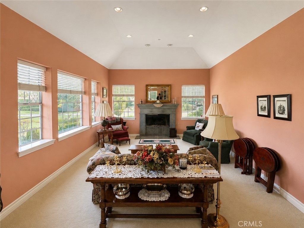 Redlands, California, 92374, United States, 5 Bedrooms Bedrooms, ,4 BathroomsBathrooms,Residential,For Sale,2048523