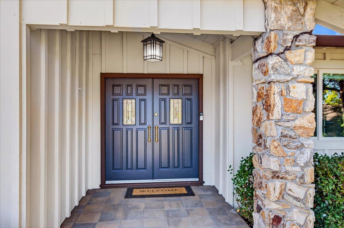 Saratoga, California, 95070, United States, 5 Bedrooms Bedrooms, ,3 BathroomsBathrooms,Residential,For Sale,1989664