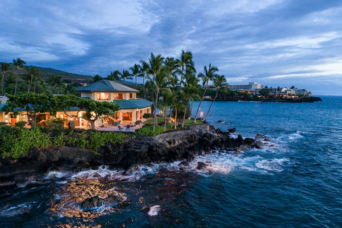 Kailua-Kona, Hawaii, 96740, United States, 8 Bedrooms Bedrooms, ,13 BathroomsBathrooms,Residential,For Sale,1998870