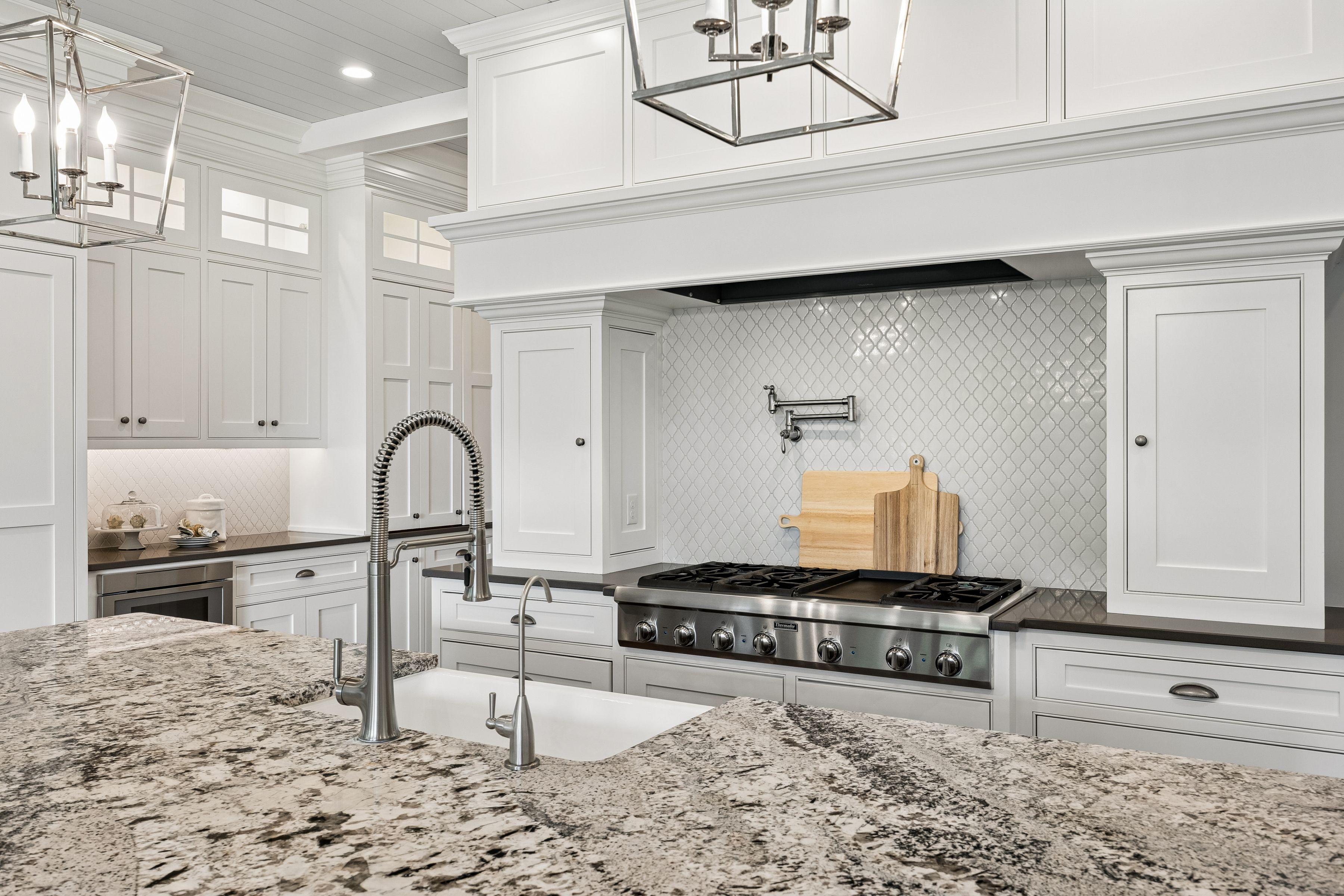  Private Woodland Oasis with Coastal-Inspired Elegance - 物件實景