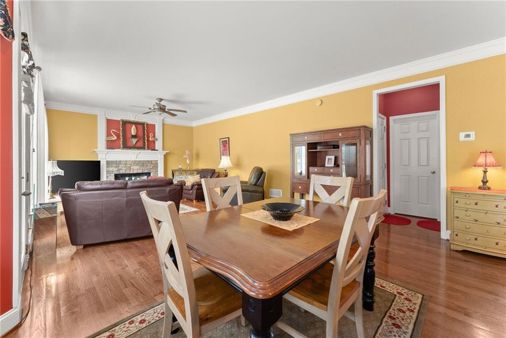 Dawsonville, Georgia, 30534, United States, 4 Bedrooms Bedrooms, ,4 BathroomsBathrooms,Residential,For Sale,2033515