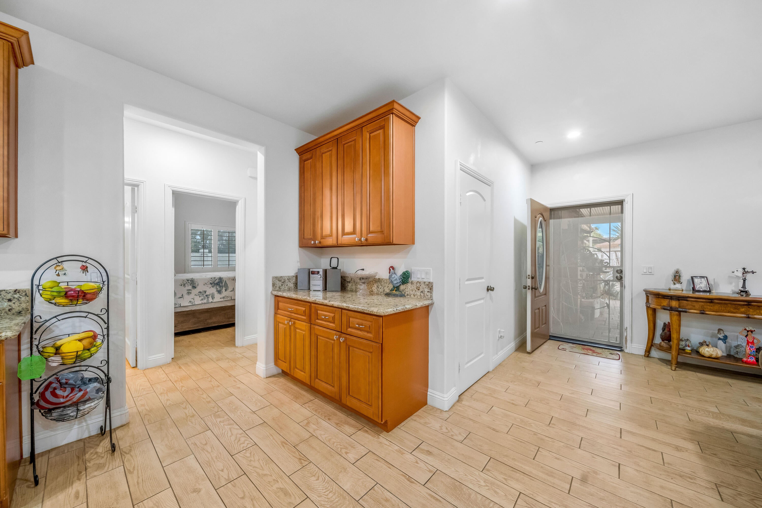 Thermal, California, 92274, United States, 3 Bedrooms Bedrooms, ,4 BathroomsBathrooms,Residential,For Sale,2006584