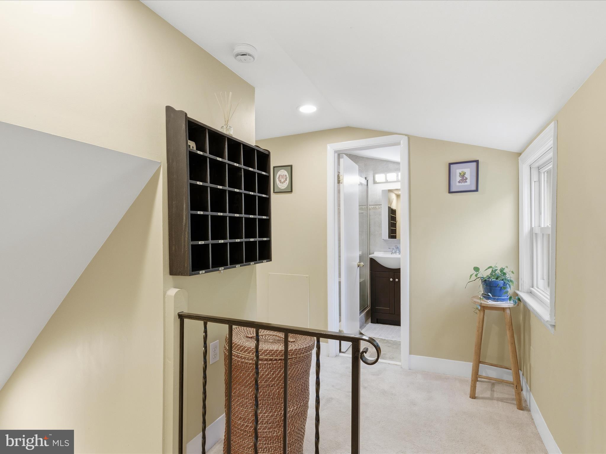 Silver Spring, Maryland, 20902, United States, 3 Bedrooms Bedrooms, ,3 BathroomsBathrooms,Residential,For Sale,1983635