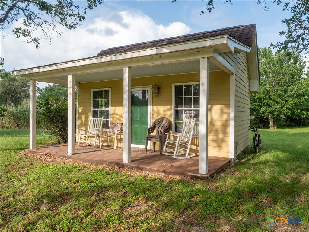 Victoria, Texas, 77905, United States, 5 Bedrooms Bedrooms, ,4 BathroomsBathrooms,Residential,For Sale,1882590