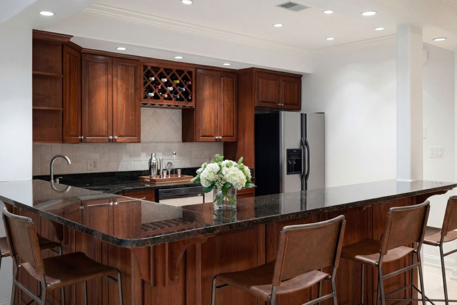  9250 Persimmon Tree Road, Potomac, MD, 20854 - 物件實景
