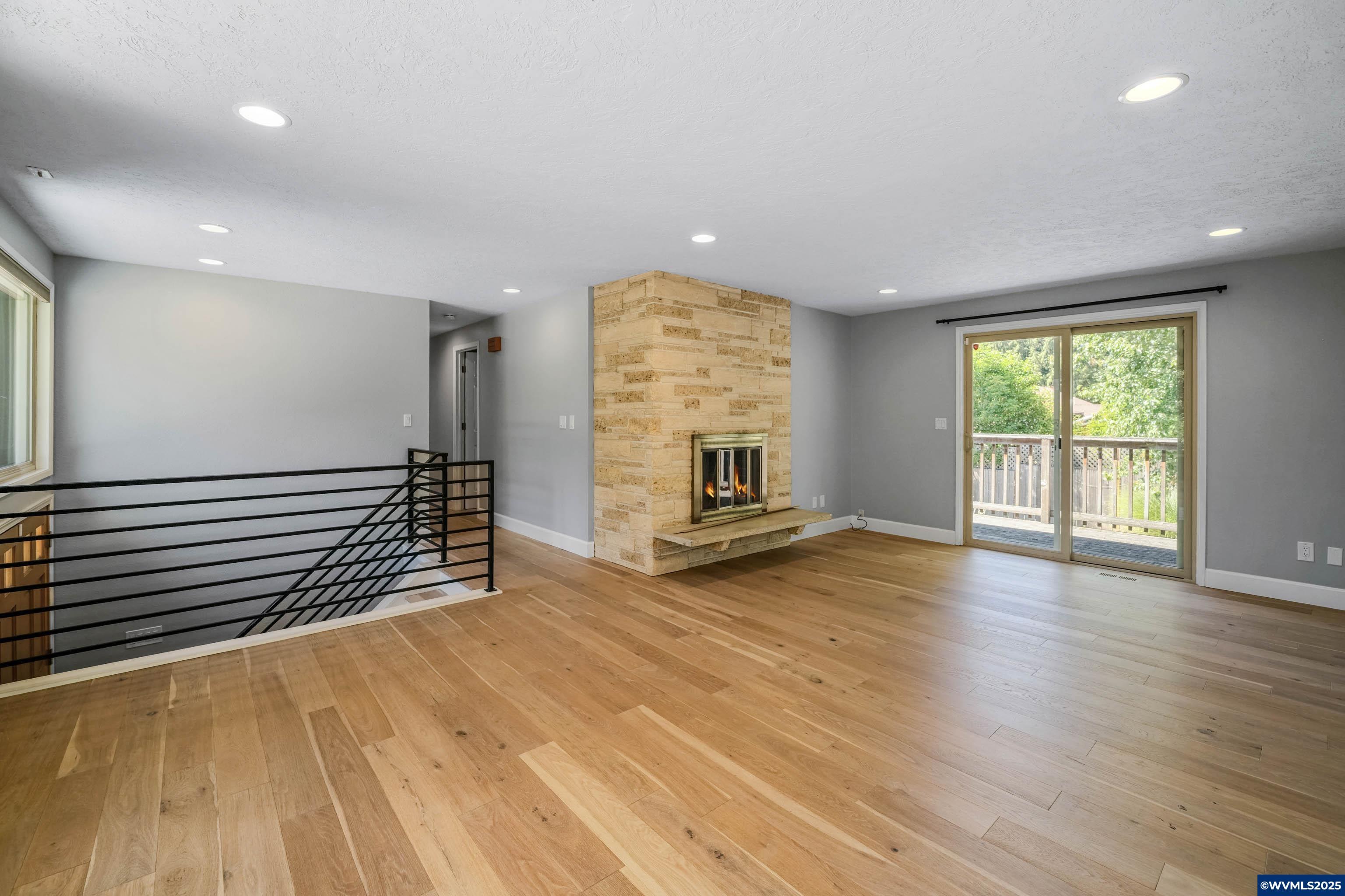 Albany, Oregon, 97321, United States, 4 Bedrooms Bedrooms, ,4 BathroomsBathrooms,Residential,For Sale,1795620