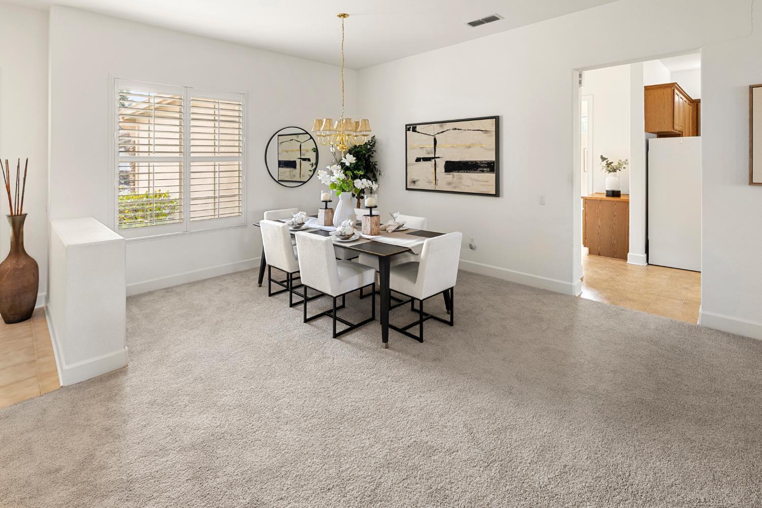 Lincoln, California, 95648, United States, 3 Bedrooms Bedrooms, ,3 BathroomsBathrooms,Residential,For Sale,2008563