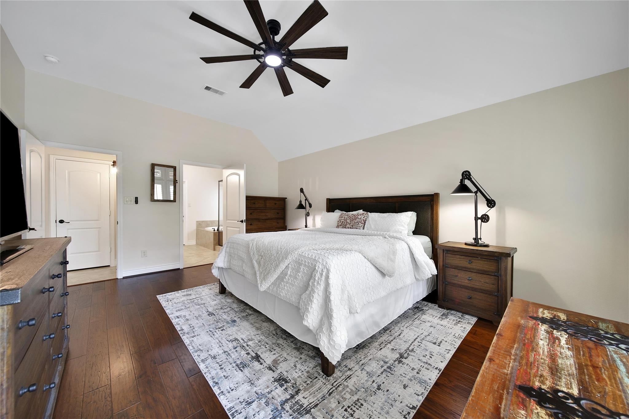 Montgomery, Texas, 77316, United States, 3 Bedrooms Bedrooms, ,3 BathroomsBathrooms,Residential,For Sale,1992455