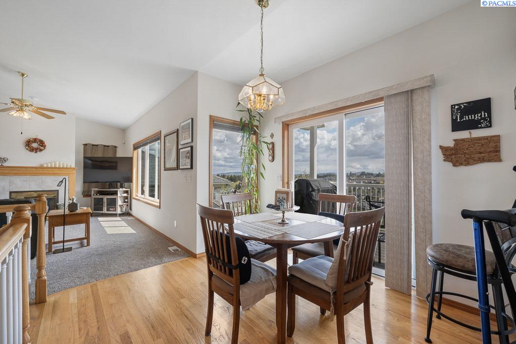 Pullman, Washington, 99163, United States, 4 Bedrooms Bedrooms, ,1 BathroomBathrooms,Residential,For Sale,1784694