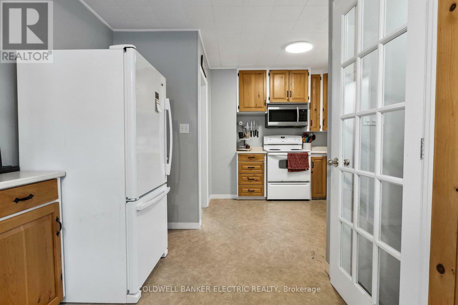 NORTH KAWARTHA, Ontario, K0L 1A0, CA, 3 Bedrooms Bedrooms, ,1 BathroomBathrooms,Residential,For Sale,1882801