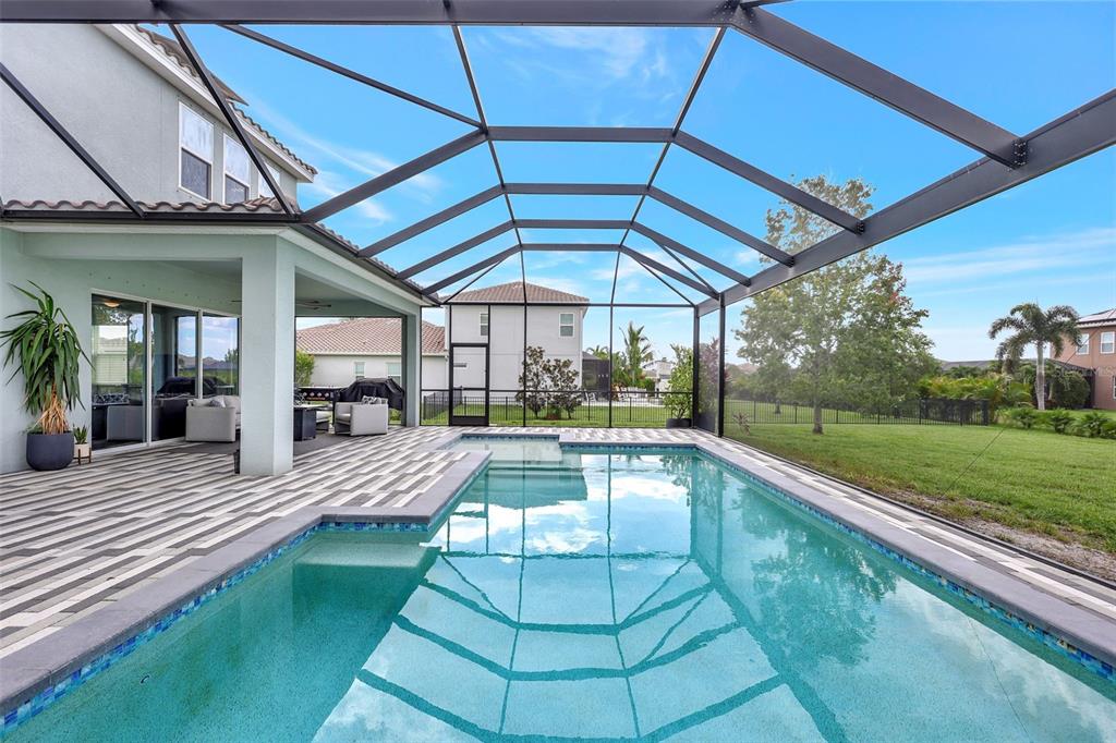 Bradenton, Florida, 34212, United States, 5 Bedrooms Bedrooms, ,5 BathroomsBathrooms,Residential,For Sale,1917227
