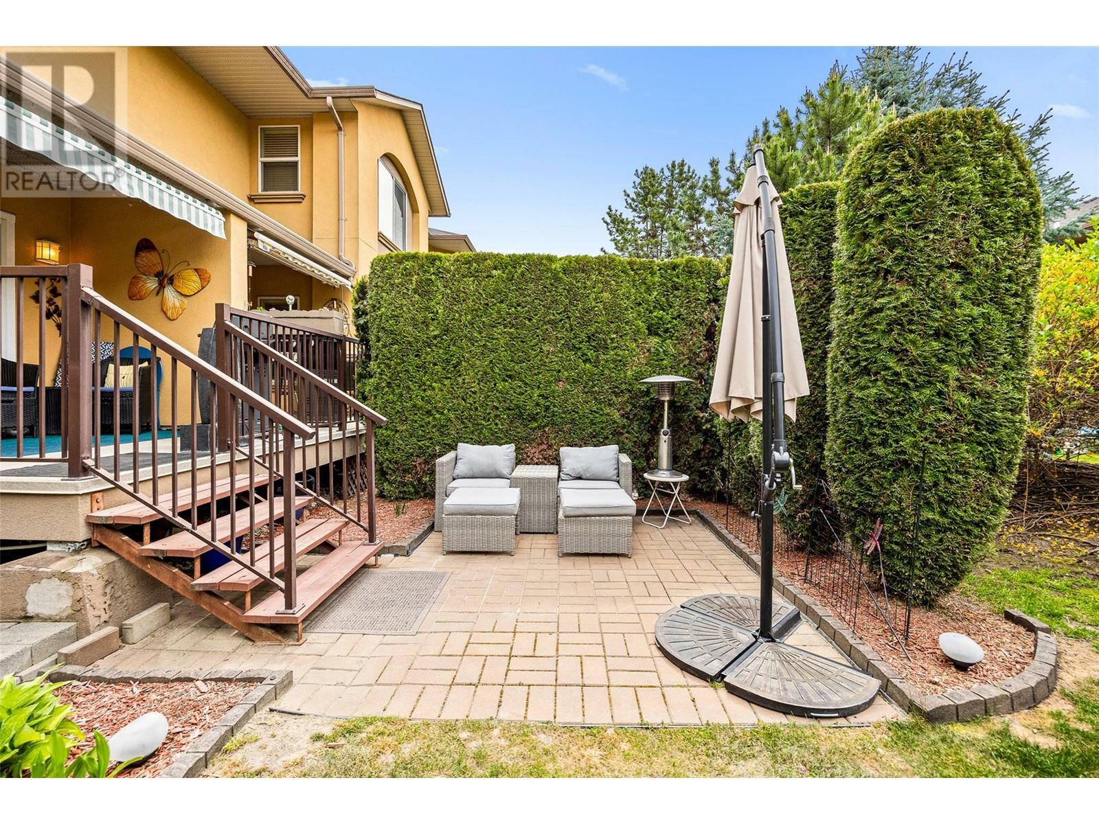 KELOWNA, British Columbia, V1V 2W3, CA, 4 Bedrooms Bedrooms, ,3 BathroomsBathrooms,Residential,For Sale,1838850