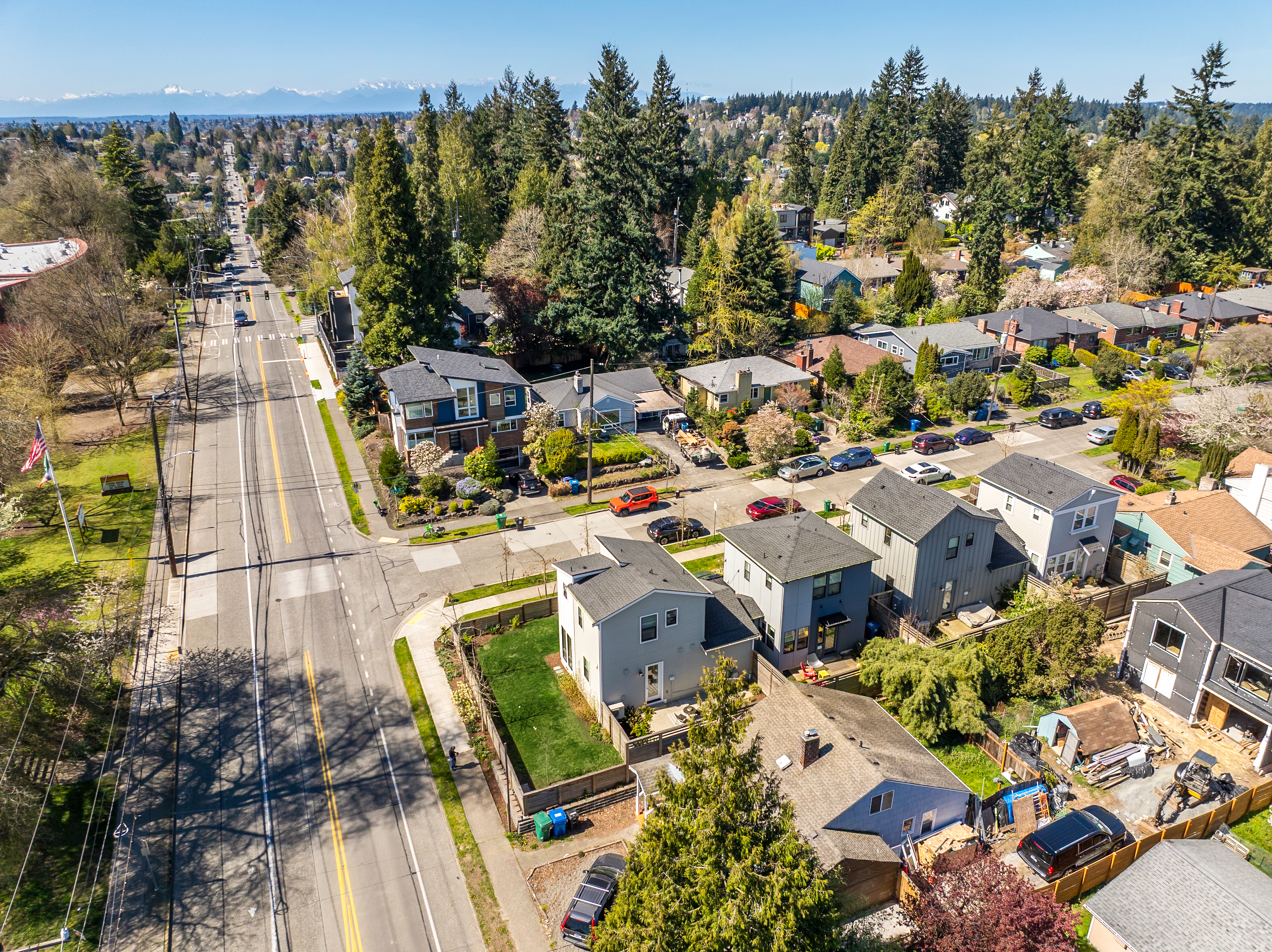  7502 32nd Ave NE Unit #A, Seattle, WA 98115 - 物件實景