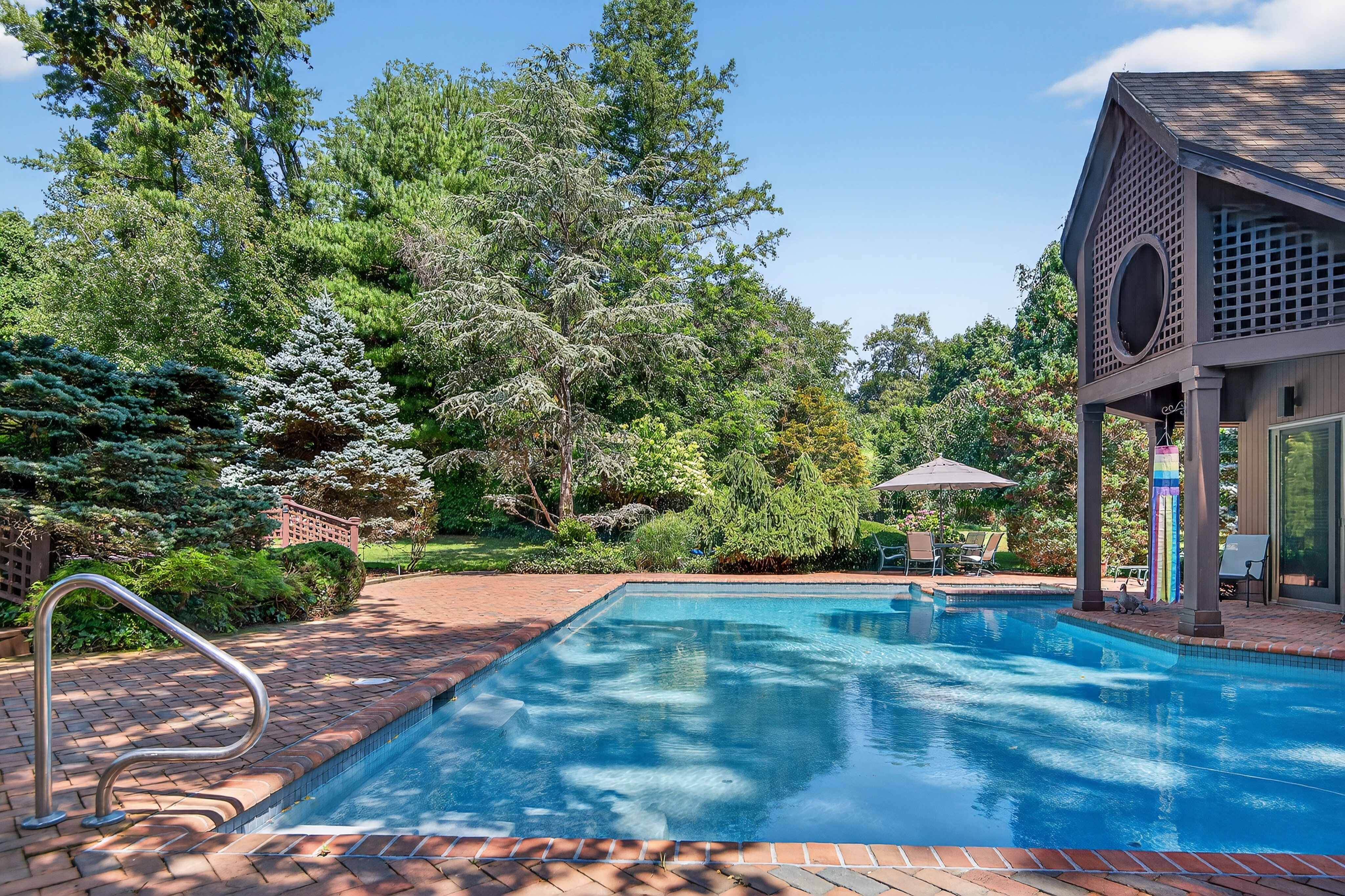  9 Applegreen Drive, Old Westbury, NY 11568 - 物件實景