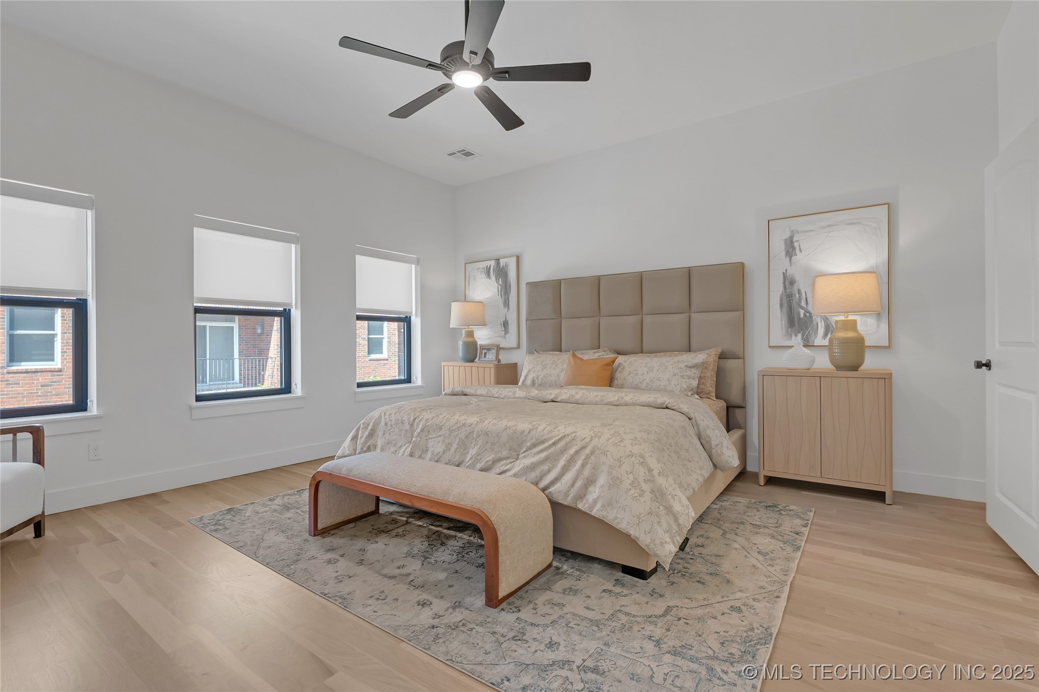 Tulsa, Oklahoma, 74120, United States, 3 Bedrooms Bedrooms, ,3 BathroomsBathrooms,Residential,For Sale,1989379