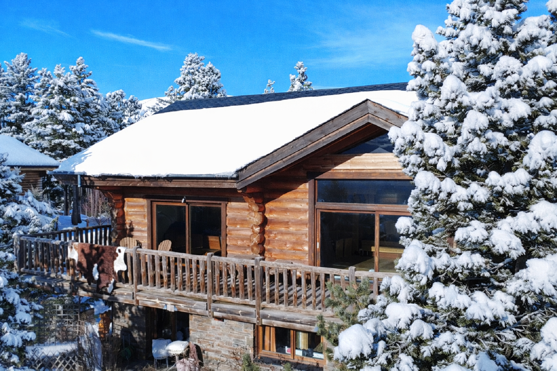  Chalet with lake and mountain views – ski-in / ski-out - 物件實景