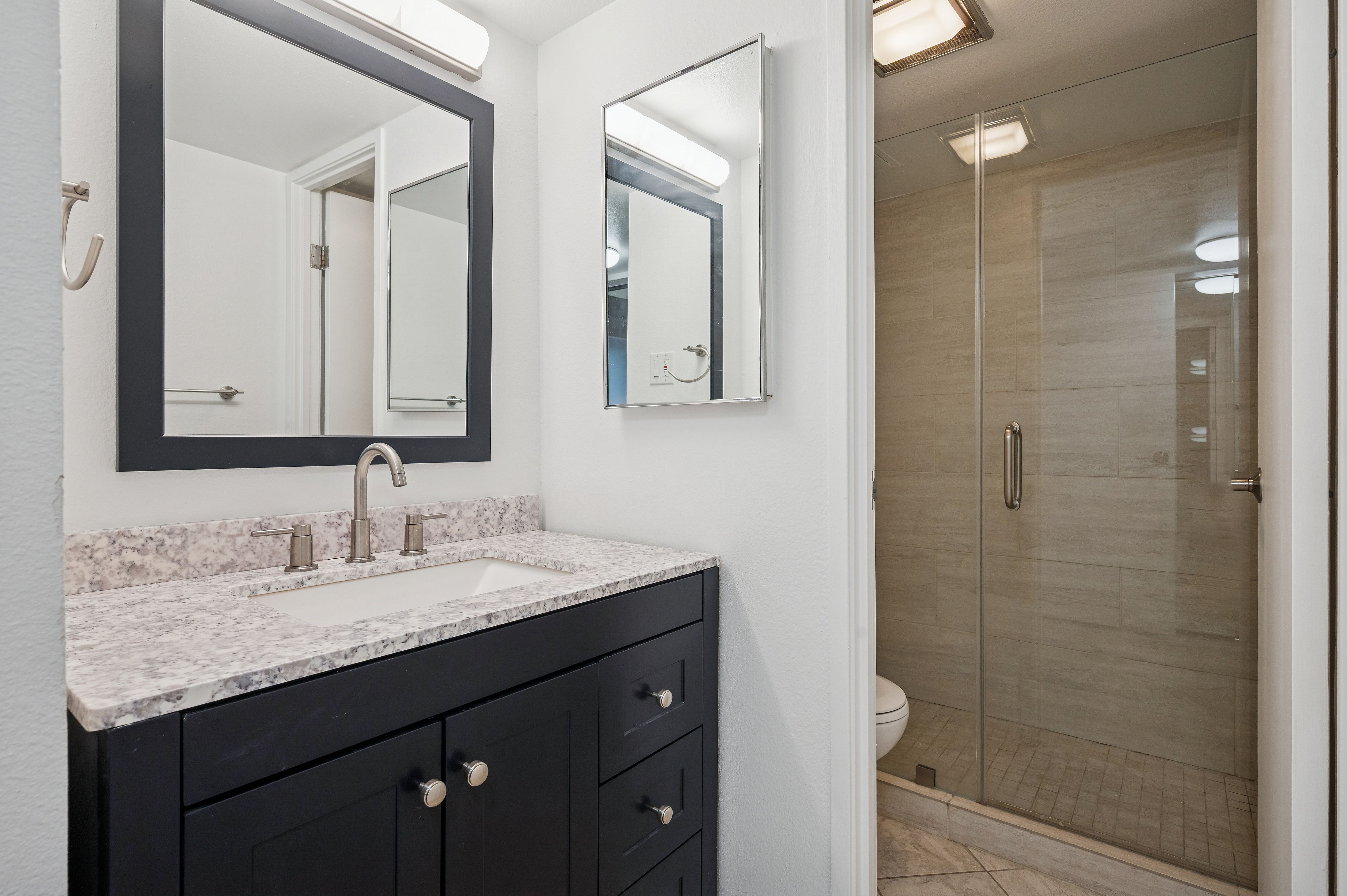  Stunning Mountain Views, Prime Loation & Unmatched Amenities - 物件實景