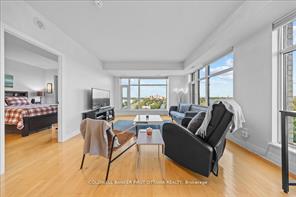 Ottawa, Ontario, K2A 1R8, CA, 2 Bedrooms Bedrooms, ,2 BathroomsBathrooms,Residential,For Sale,1989135