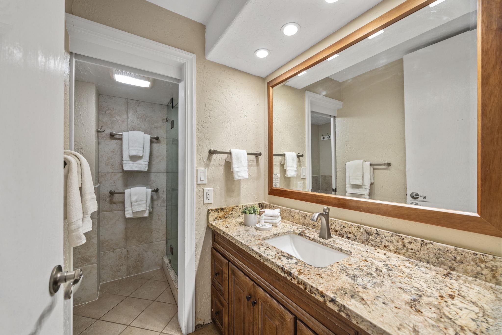 Lahaina, Hawaii, 96761, United States, 2 Bedrooms Bedrooms, ,1 BathroomBathrooms,Residential,For Sale,1848702