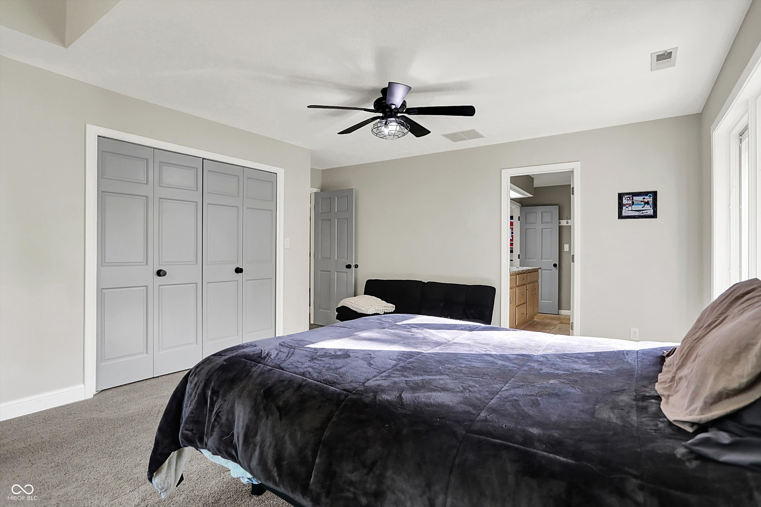 Trafalgar, Indiana, 46181, United States, 4 Bedrooms Bedrooms, ,4 BathroomsBathrooms,Residential,For Sale,1981773