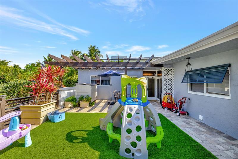 Boca Raton, Florida, 33432, United States, 4 Bedrooms Bedrooms, ,2 BathroomsBathrooms,Residential,For Sale,1795582