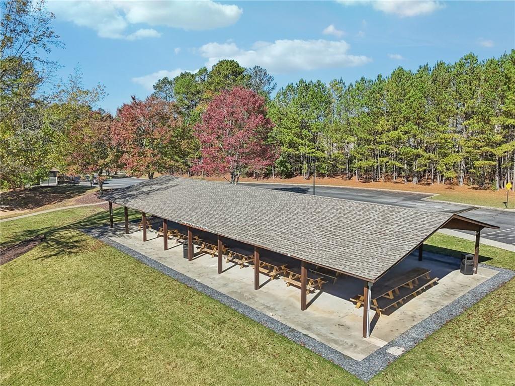 Canton, Georgia, 30114, United States, 6 Bedrooms Bedrooms, ,4 BathroomsBathrooms,Residential,For Sale,1880386