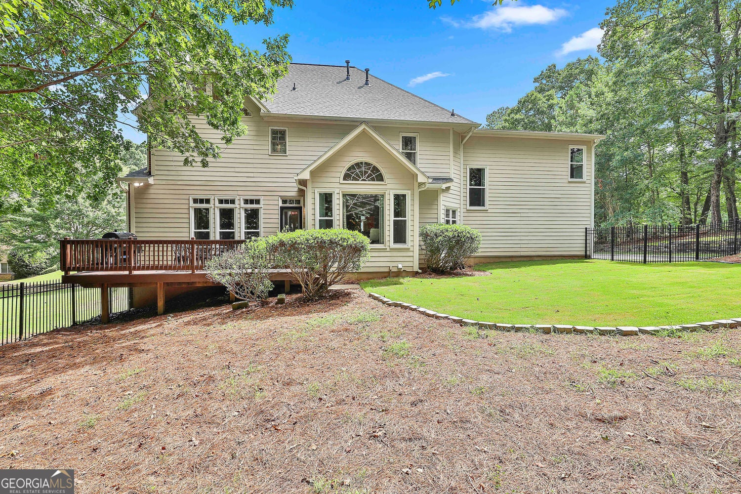 Tyrone, Georgia, 30290, United States, 4 Bedrooms Bedrooms, ,4 BathroomsBathrooms,Residential,For Sale,1922559