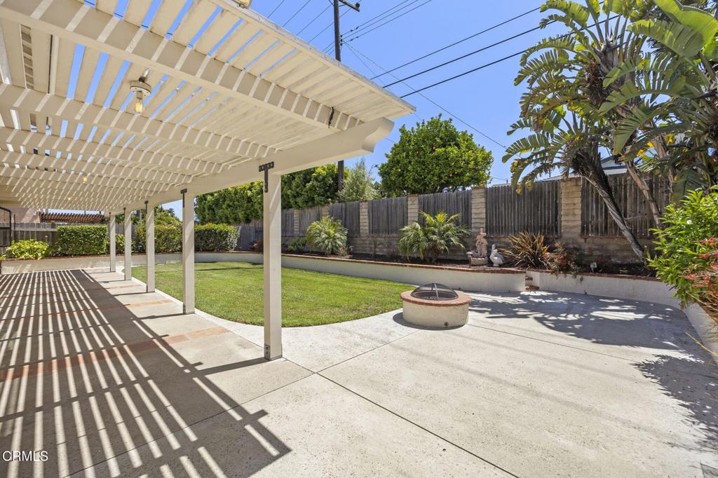 Ventura, California, 93004, United States, 4 Bedrooms Bedrooms, ,3 BathroomsBathrooms,Residential,For Sale,1865622
