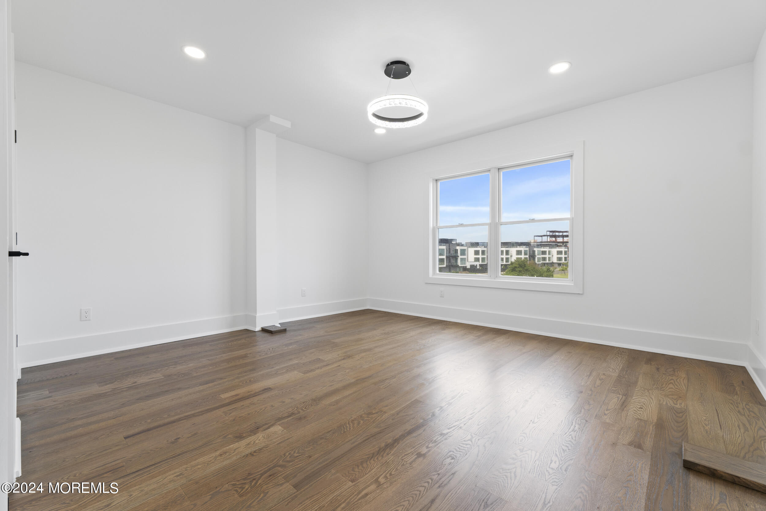 Long Branch, New Jersey, 07740, United States, 5 Bedrooms Bedrooms, ,4 BathroomsBathrooms,Residential,For Sale,1780996