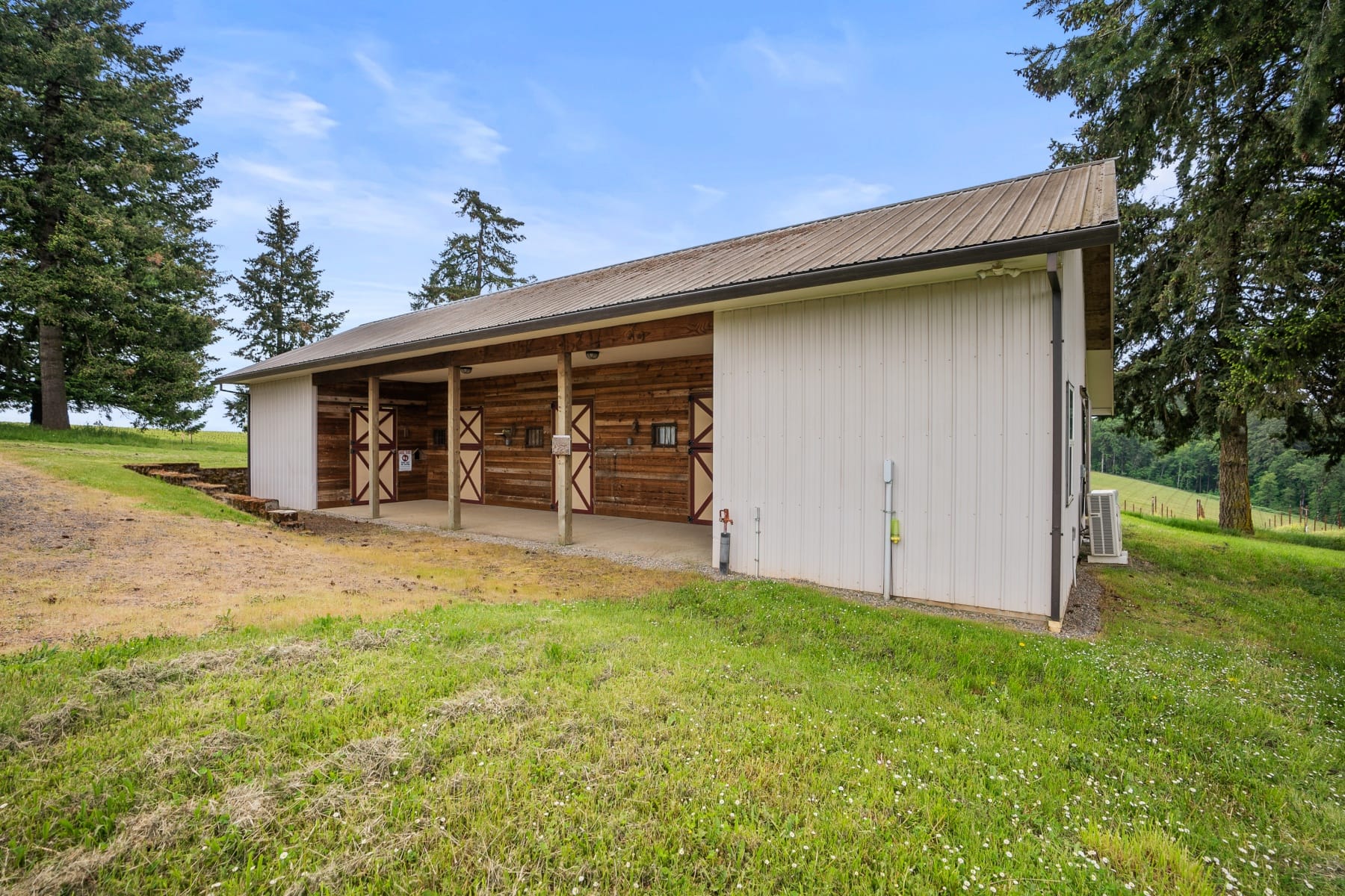  8810 NE BLACKBURN RD Yamhill, OR 97148 - 物件實景