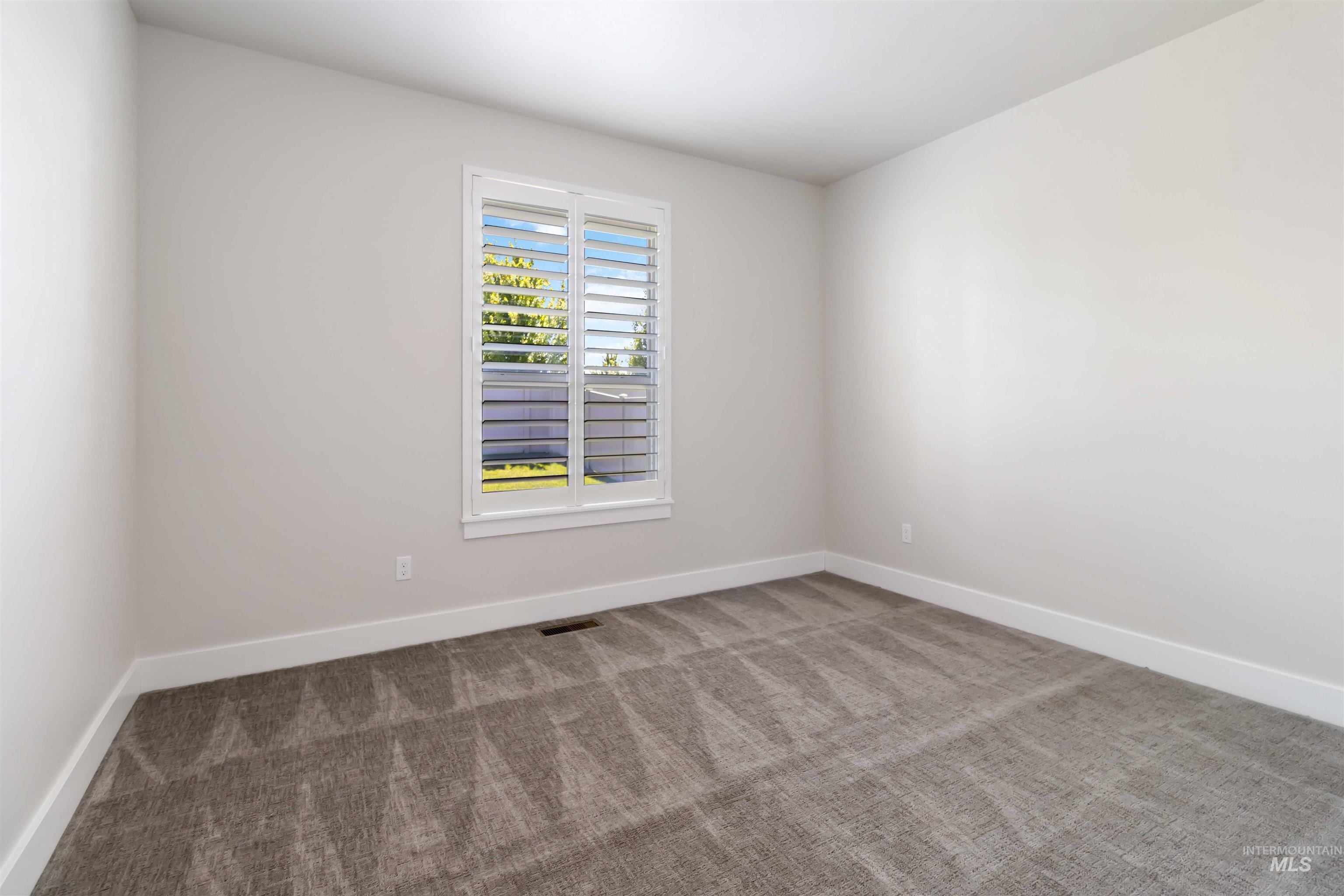 Meridian, Idaho, 83642, United States, 3 Bedrooms Bedrooms, ,3 BathroomsBathrooms,Residential,For Sale,1890290