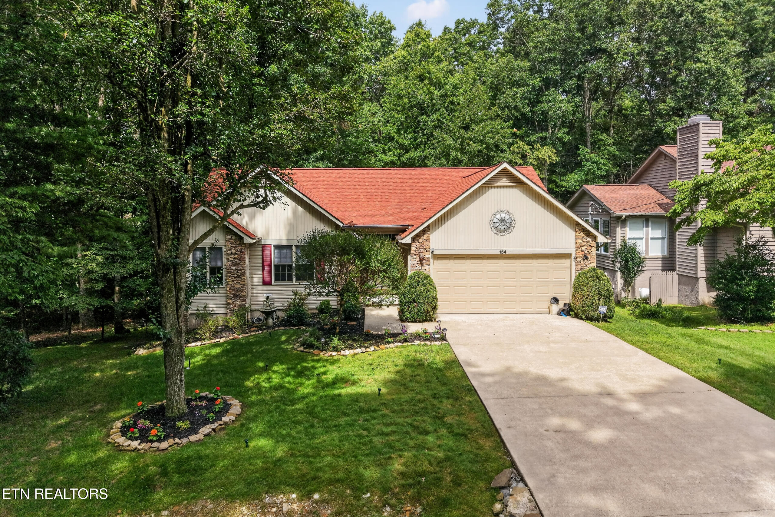 Glenwood Dr, Crossville, TN 38558 #1