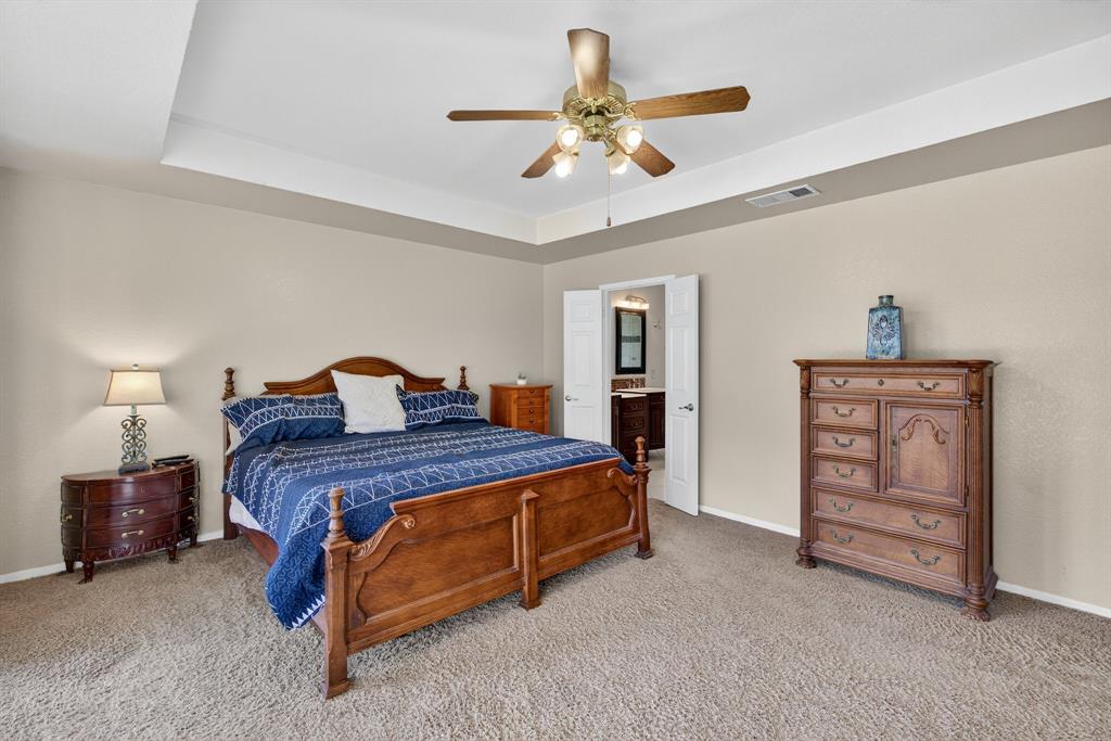 Lewisville, Texas, 75077, United States, 4 Bedrooms Bedrooms, ,3 BathroomsBathrooms,Residential,For Sale,2003312