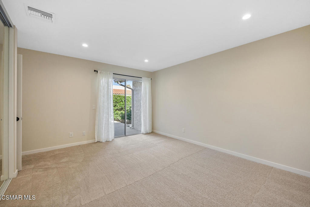 Westlake Village, California, 91361, United States, 3 Bedrooms Bedrooms, ,2 BathroomsBathrooms,Residential,For Sale,1989319