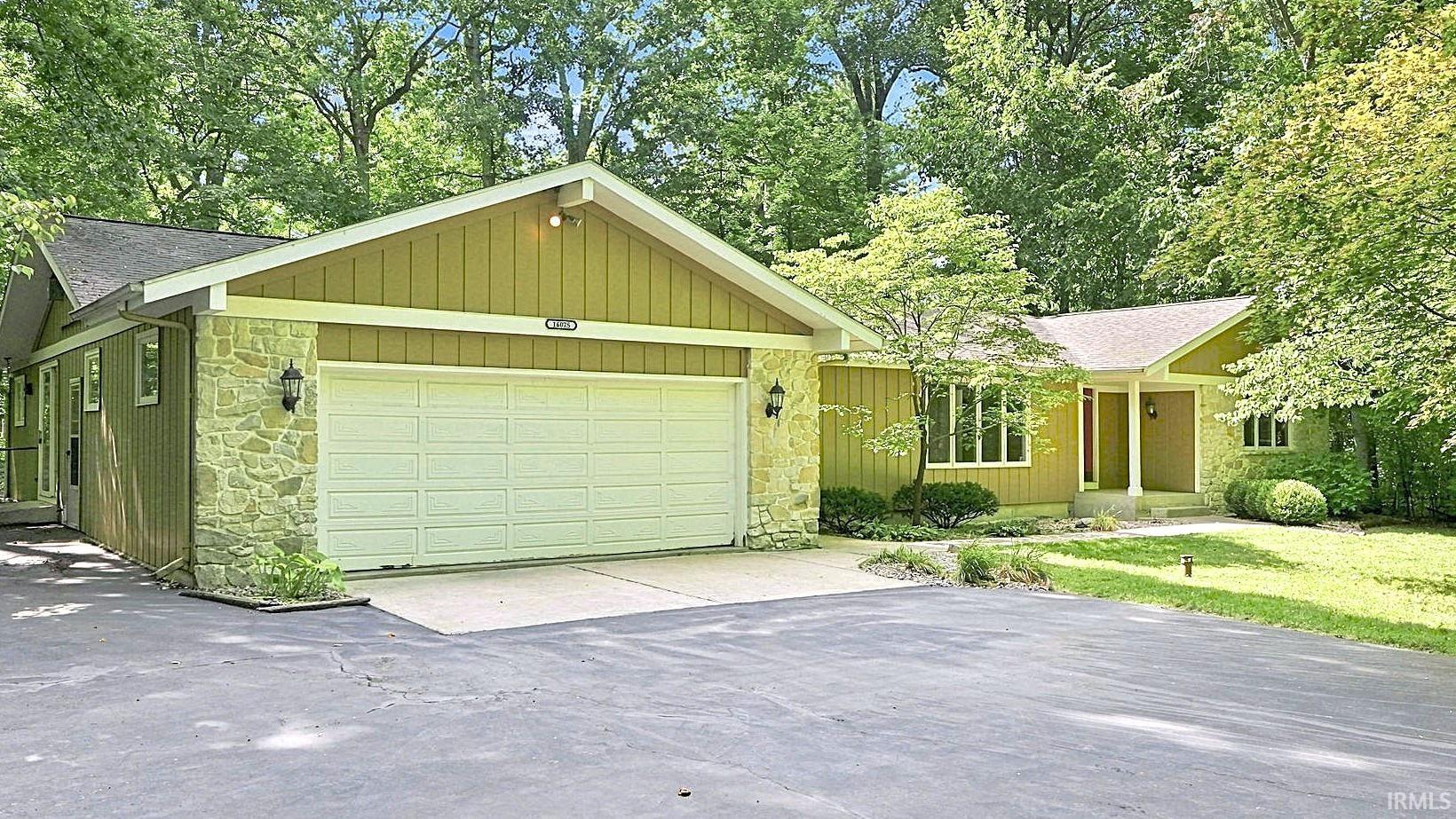 Canyon Glen Pkwy, Fort Wayne, IN 46845 #1