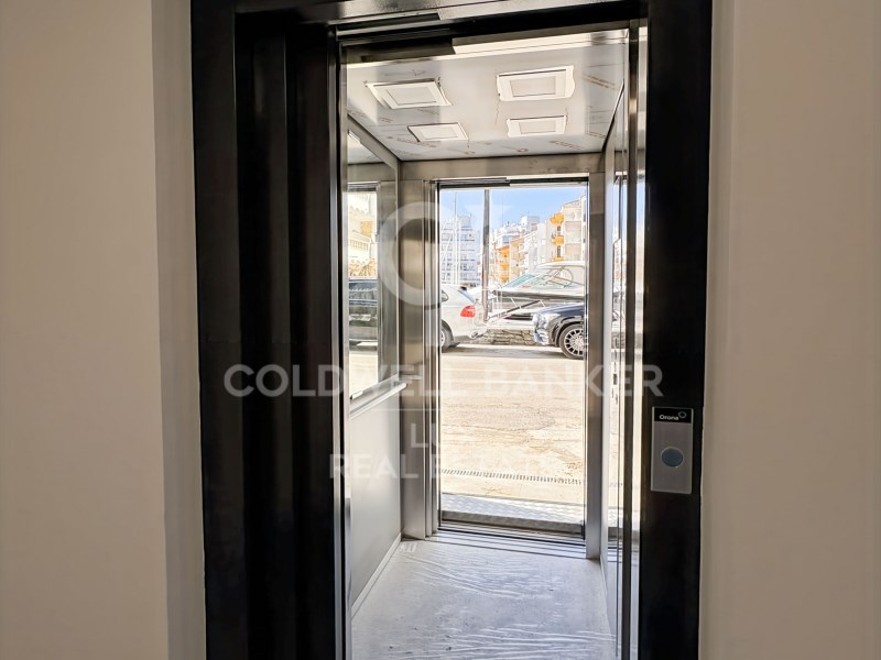 Empuriabrava, Catalonia, ES, 4 Bedrooms Bedrooms, ,4 BathroomsBathrooms,Residential,For Sale,1700789