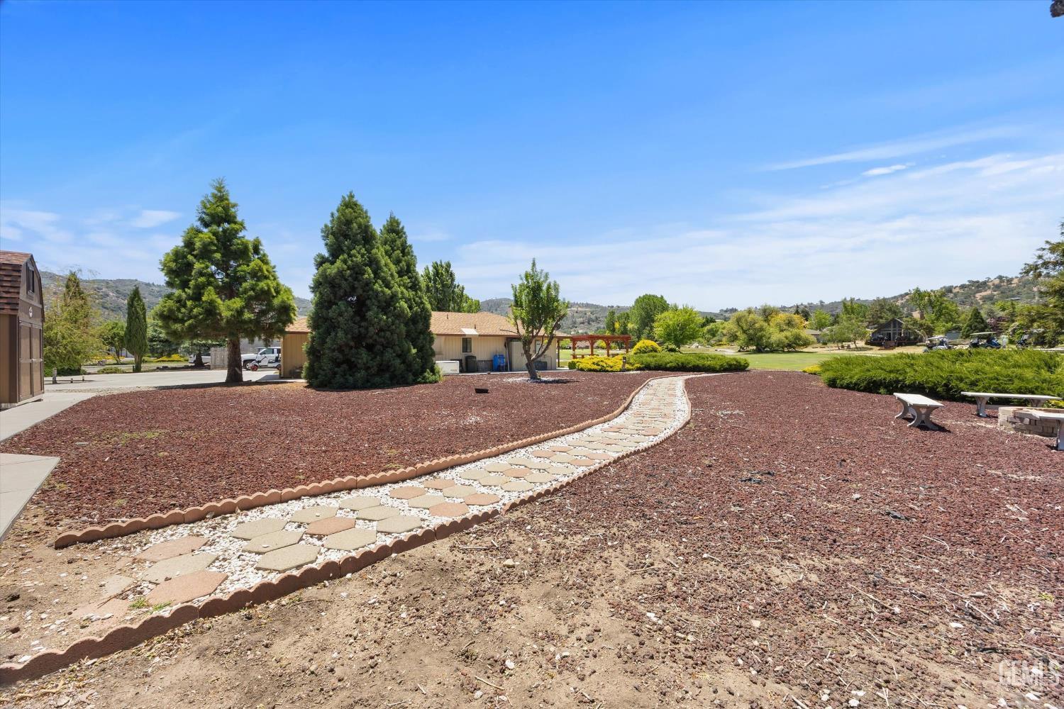 Tehachapi, California, 93561, United States, 3 Bedrooms Bedrooms, ,2 BathroomsBathrooms,Residential,For Sale,2049487