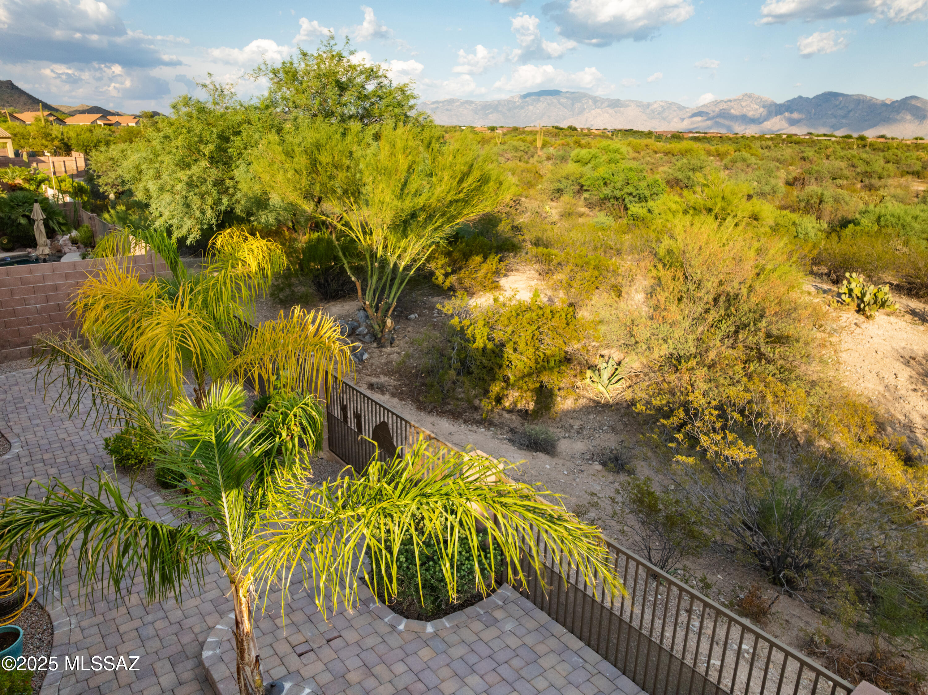 Marana, Arizona, 85658, United States, 3 Bedrooms Bedrooms, ,3 BathroomsBathrooms,Residential,For Sale,1926095
