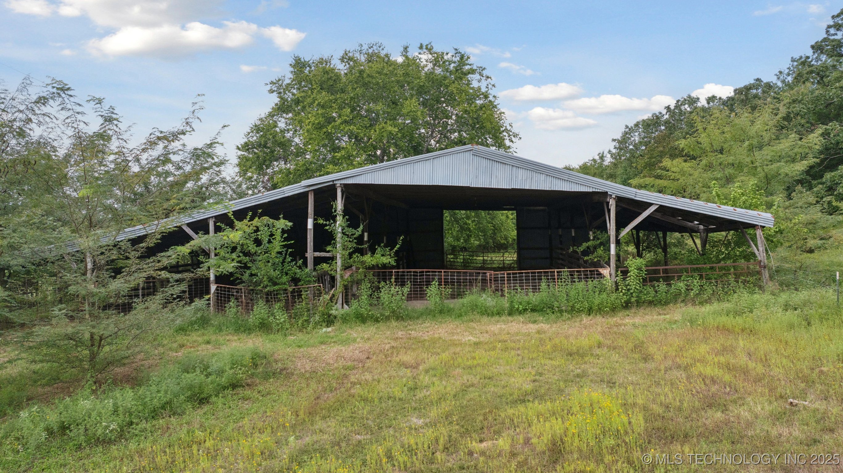 Wilburton, Oklahoma, 74578, United States, ,Residential,For Sale,1939872
