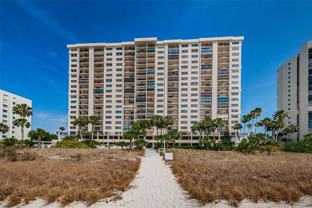Clearwater Beach, Florida, 33767, United States, 2 Bedrooms Bedrooms, ,2 BathroomsBathrooms,Residential,For Sale,1744502