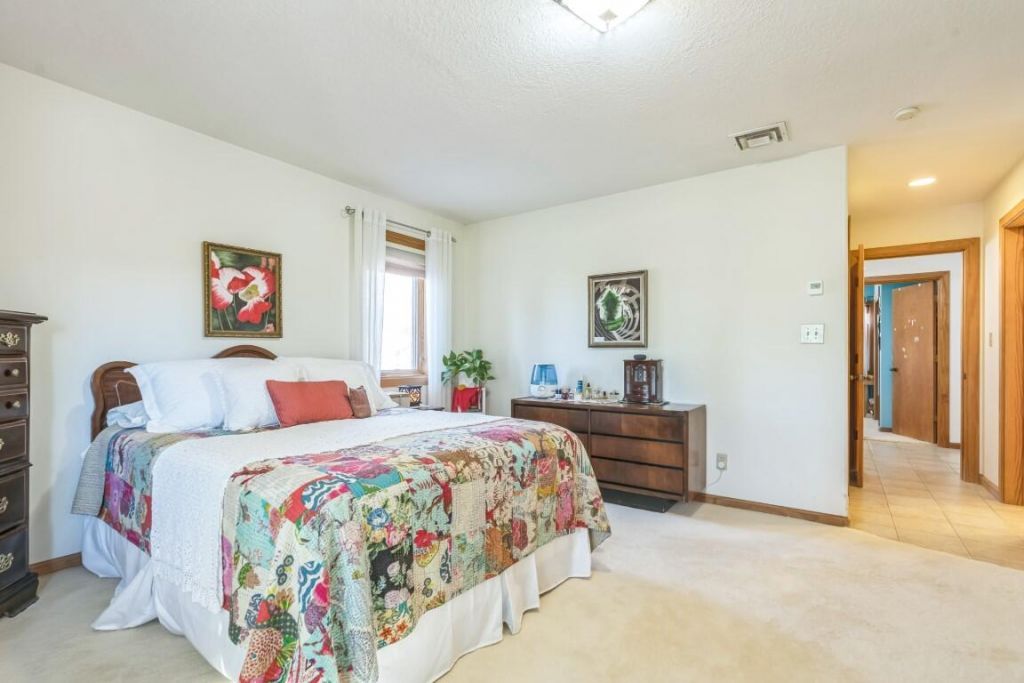 Socorro, New Mexico, 87801, United States, 3 Bedrooms Bedrooms, ,3 BathroomsBathrooms,Residential,For Sale,2000586