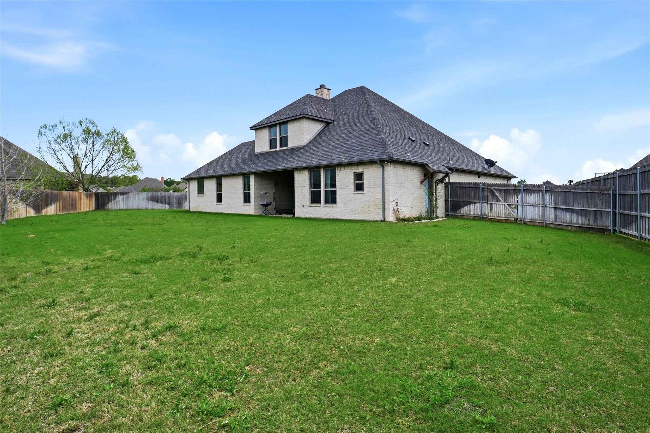 Willow Park, Texas, 76087, United States, 4 Bedrooms Bedrooms, ,4 BathroomsBathrooms,Residential,For Sale,2048202