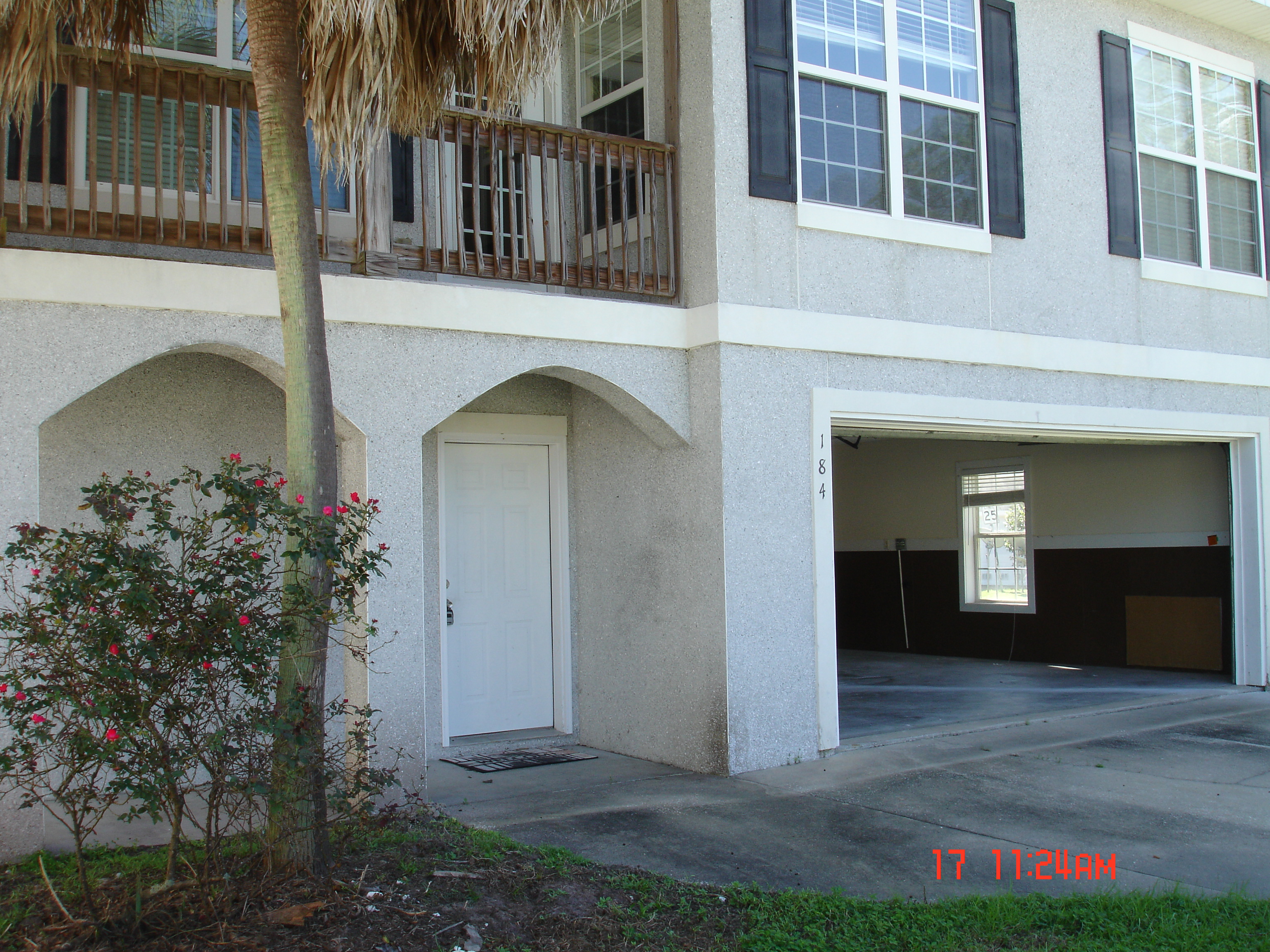 Drayton Cir, Brunswick, GA 31525