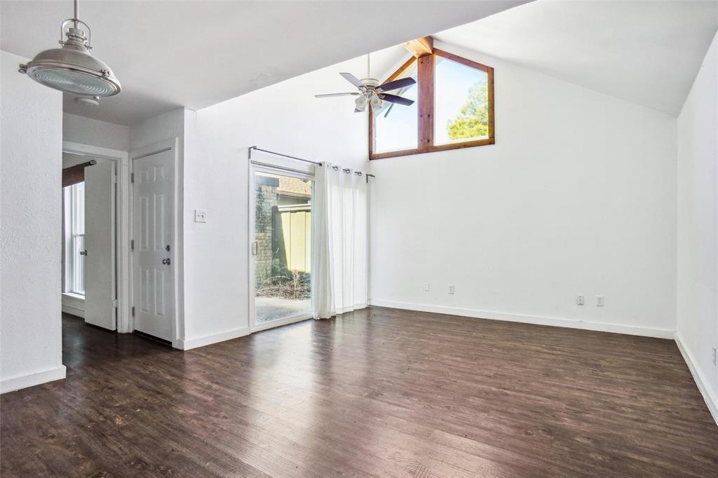 Dallas, Texas, 75236, United States, 23 Bedrooms Bedrooms, ,20 BathroomsBathrooms,Residential,For Sale,1983380