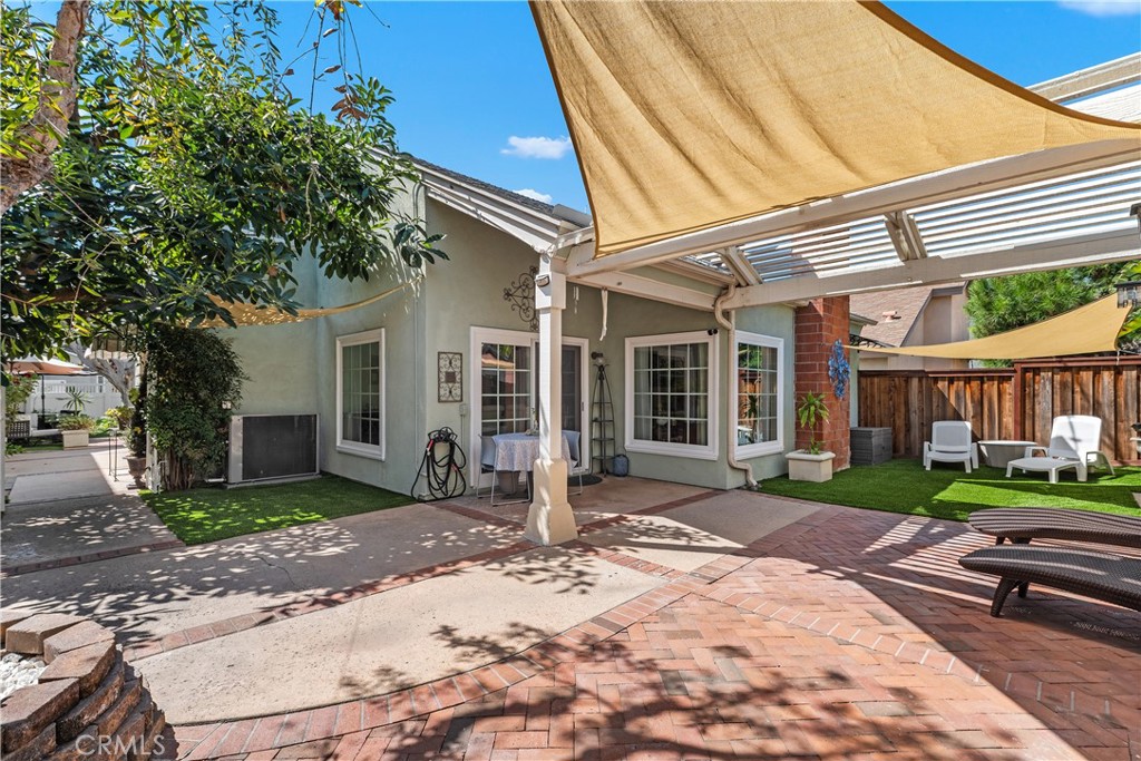 Irvine, California, 92620, United States, 3 Bedrooms Bedrooms, ,4 BathroomsBathrooms,Residential,For Sale,1987963