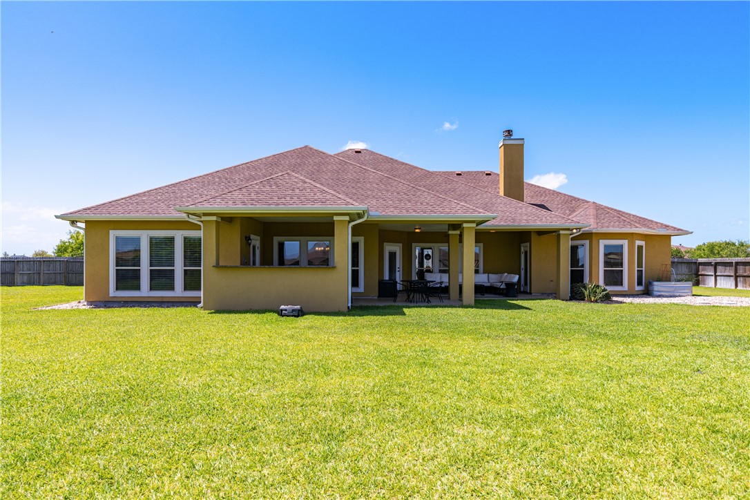 Corpus Christi, Texas, 78414, United States, 4 Bedrooms Bedrooms, ,3 BathroomsBathrooms,Residential,For Sale,1985457