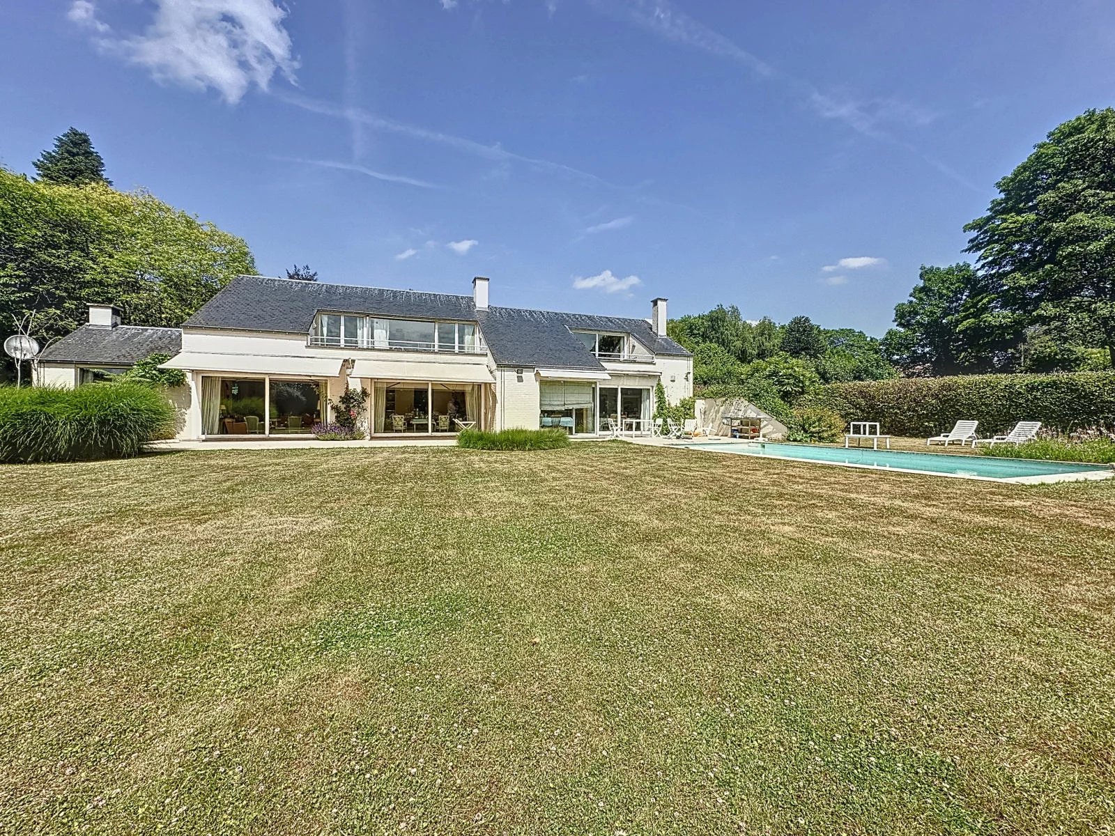 Rhode-Saint-Genese, Flanders, 1640, BE, 5 Bedrooms Bedrooms, ,3 BathroomsBathrooms,Residential,For Sale,2002019