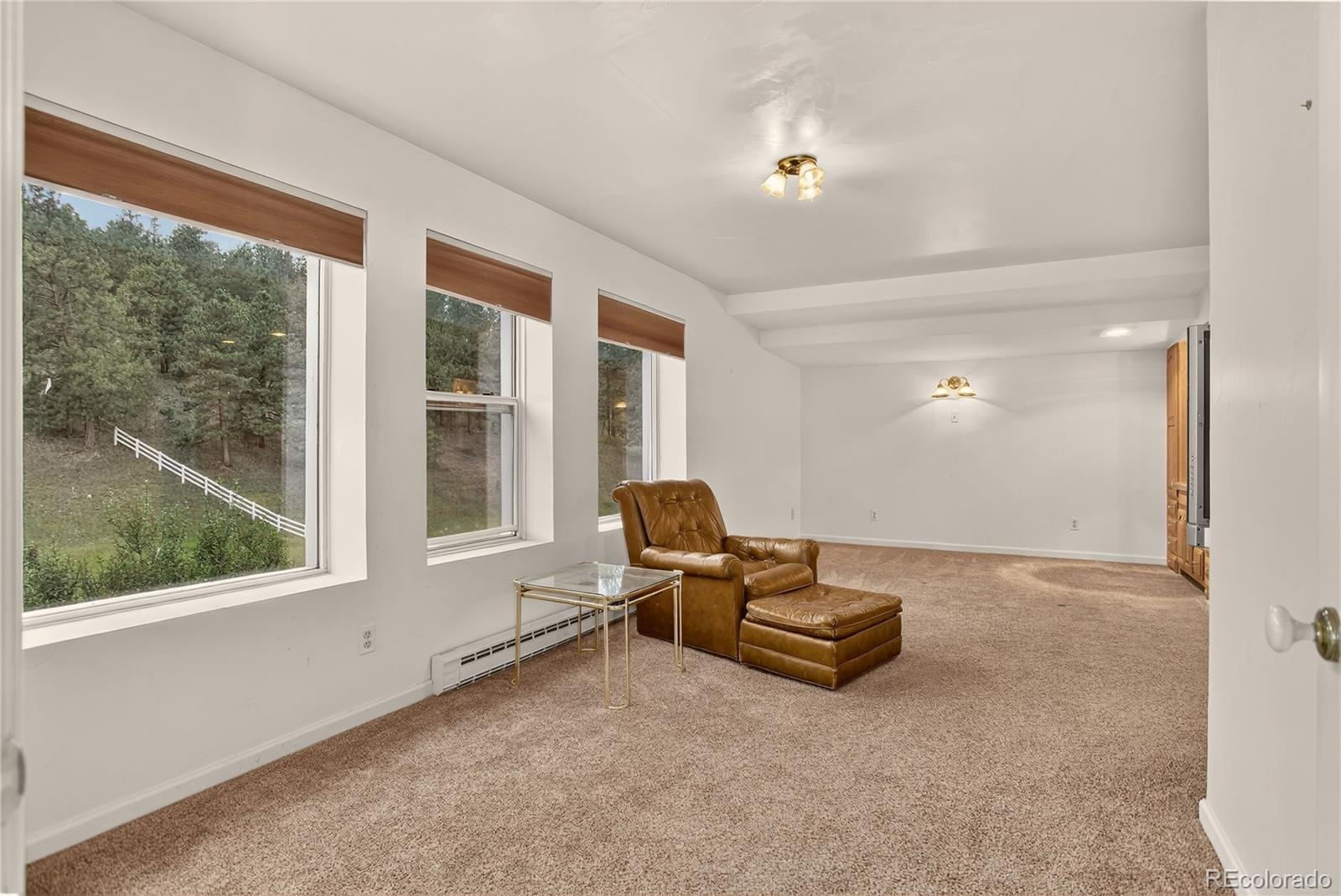Evergreen, Colorado, 80439, United States, 2 Bedrooms Bedrooms, ,4 BathroomsBathrooms,Residential,For Sale,1951155